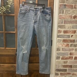 Levi's‎ Jeans Women's 31x27 Wedgie Straight Light Wash Distressed Button Fly